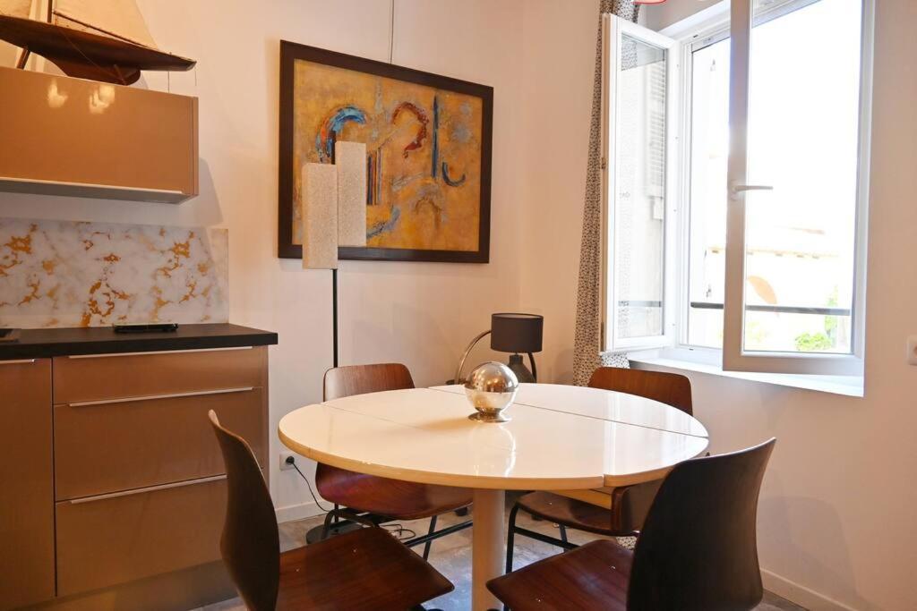 Le Bobo - Vieux-Port Apartment Марсилия Екстериор снимка